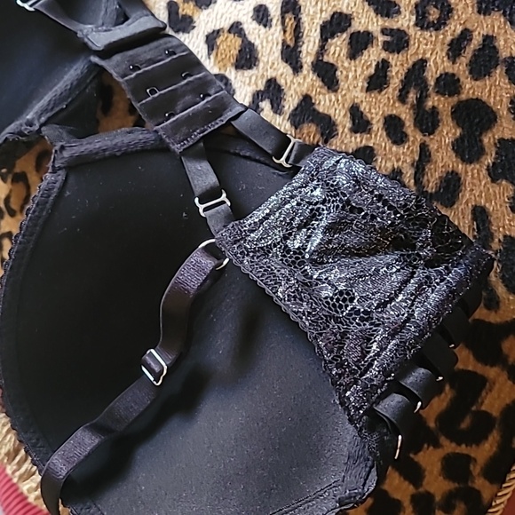 Bra - Picture 5 of 8